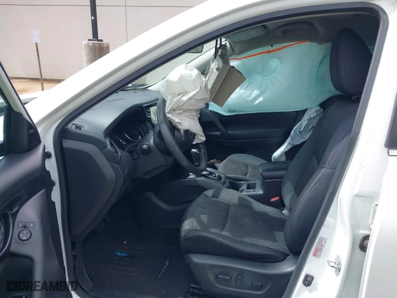 2017 Nissan Rogue S with VIN 5N1AT2MTXHC821253, listed as a IAAI auction lot 41769091 with 88,770 mi miles. Bid and sale history available at carsss.com. Image 5.