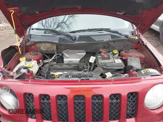 2014 Jeep Patriot Latitude with VIN 1C4NJPFA6ED856768, listed as a IAAI auction lot 41644104 with 133,287 mi miles and . Bid and sale history available at carsss.com. Image 10.