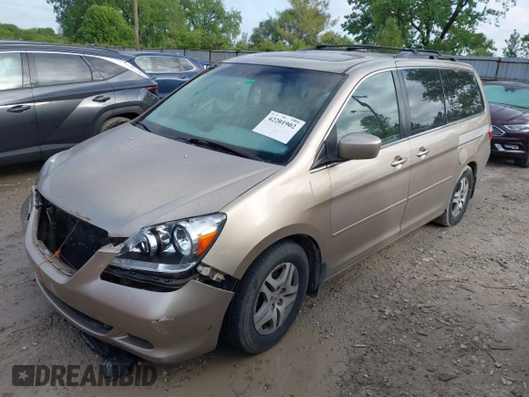 2006 Honda Odyssey EX-L z VIN 5FNRL38756B458936, wystawiony jako IAAI lot #42201902 z przebiegiem 339 976 mil mil oraz . Historia ofert i sprzedaży dostępna na DreamBid. Obrazek 17.