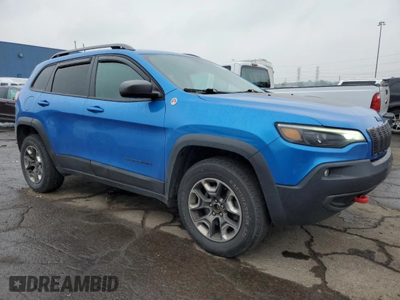 2019 Jeep Cherokee Trailhawk with VIN 1C4PJMBX7KD308842, listed as a Copart auction lot 59807225 with 65,908 mi miles and Clean title. Bid and sale history available at DreamBid. Image 4.