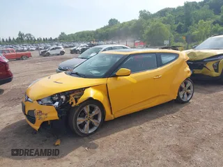 2013 Hyundai Veloster w/Black Int with VIN KMHTC6AD7DU161769, listed as a IAAI auction lot 42448221 with 139,936 mi miles and . Bid and sale history available at DreamBid. Image 17.