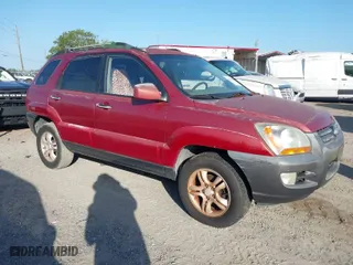 2005 Kia Sportage LX with VIN KNDJF723457078461, listed as a IAAI auction lot 41948080 with 104,330 mi miles. Bid and sale history available at carsss.com. Image 1.