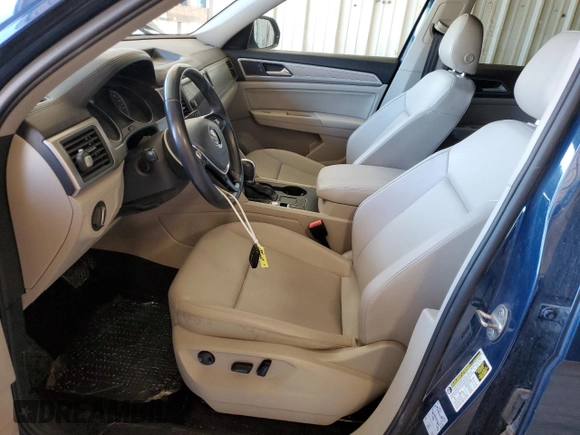 2019 Volkswagen Atlas SE с VIN 1V2DR2CA0KC501865, выставлен на аукционе Copart как лот 56335045 с пробегом 86 894 миль миль и Списание • Salvage title. История ставок и продаж доступна на DreamBid. Изображение 7.
