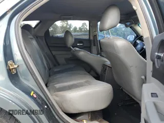 2005 Dodge Magnum SE z VIN 2D8FV48VX5H147708, wystawiony jako Copart lot #67557414 z przebiegiem 134 546 mil mil oraz Czysty tytuł • Clean title. Historia ofert i sprzedaży dostępna na DreamBid. Obrazek 10.