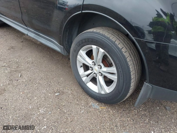 2015 Chevrolet Equinox LS with VIN 2GNALAEKXF1151749, listed as a IAAI auction lot 42006592 with 264,752 mi miles. Bid and sale history available at carsss.com. Image 6.
