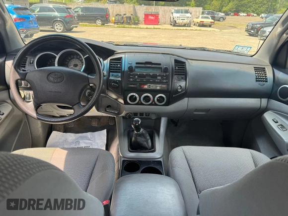 2010 Toyota Tacoma with VIN 5TEUX4EN9AZ726630, listed as a Copart auction lot 62417735 with 211,445 mi miles and Clean title. Bid and sale history available at DreamBid. Image 9.