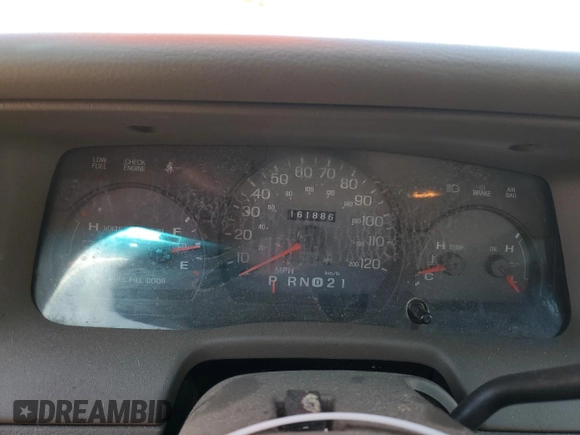 2004 Mercury Grand Marquis LS Premium z VIN 2MEHM75W34X636723, wystawiony jako Copart lot #54144055 z przebiegiem 161 886 mil mil oraz Szkoda całkowita • Salvage title. Historia ofert i sprzedaży dostępna na DreamBid. Obrazek 9.