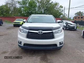 2016 Toyota Highlander Limited with VIN 5TDDKRFHXGS269529, listed as a IAAI auction lot 42365574 with 108,241 mi miles and . Bid and sale history available at DreamBid. Image 12.