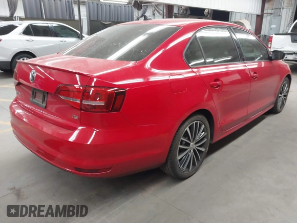 2015 Volkswagen Jetta SE с VIN 3VWD17AJ2FM427651, выставлен на аукционе IAAI как лот 41119547 с пробегом 76 730 миль миль и . История ставок и продаж доступна на DreamBid. Изображение 4.