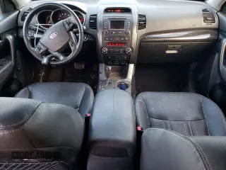 2013 Kia Sorento EX with VIN 5XYKU3A29DG387534, listed as a Copart auction lot 49912305 with 157,204 mi miles and Clean Title. Bid and sale history available at carsss.com. Image 8.