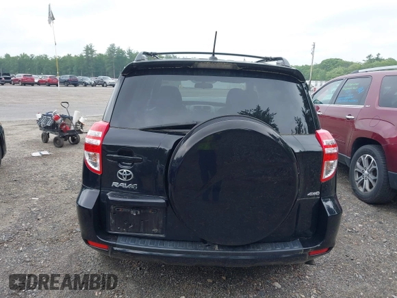 2012 Toyota RAV4 z VIN 2T3BF4DV4CW198537, wystawiony jako IAAI lot #42457596 z przebiegiem 136 904 mil mil oraz . Historia ofert i sprzedaży dostępna na DreamBid. Obrazek 17.