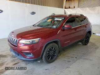 2019 Jeep Cherokee Latitude z VIN 1C4PJLCB6KD165203, wystawiony jako Copart lot #58009195 z przebiegiem 170 021 mil mil oraz Czysty tytuł • Clean title. Historia ofert i sprzedaży dostępna na DreamBid. Obrazek 1.