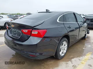 2022 Chevrolet Malibu LS with VIN 1G1ZB5ST4NF205453, listed as a IAAI auction lot 41925063 with 33,584 mi miles and . Bid and sale history available at DreamBid. Image 4.