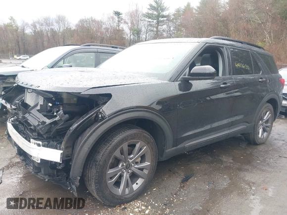 2022 Ford Explorer XLT with VIN 1FMSK8DH6NGB16928, listed as a IAAI auction lot 41917630 with 51,427 mi miles and . Bid and sale history available at DreamBid. Image 18.