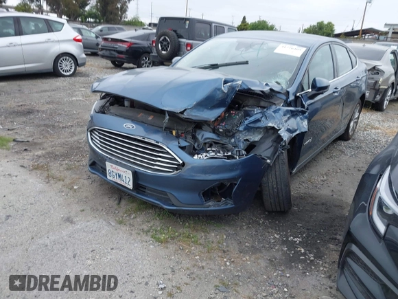 2019 Ford Fusion Hybrid SE with VIN 3FA6P0LU2KR148731, listed as a IAAI auction lot 41776405 with Not Provided miles. Bid and sale history available at carsss.com. Image 2.