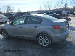 2010 Mazda 3 S Grand Touring z VIN JM1BL1S68A1276008, wystawiony jako IAAI lot #41453232 z przebiegiem 40 623 mil mil oraz . Historia ofert i sprzedaży dostępna na DreamBid. Obrazek 14.