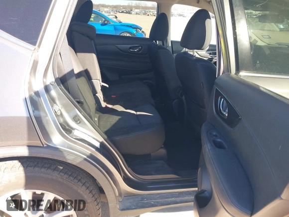 2019 Nissan Rogue SV with VIN KNMAT2MT3KP536429, listed as a IAAI auction lot 41691788 with 101,269 mi miles. Bid and sale history available at carsss.com. Image 8.