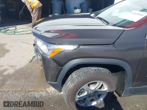 2019 GMC Acadia SLE with VIN 1GKKNKLA8KZ123610, listed as a IAAI auction lot 41605818 with 181,306 mi miles. Bid and sale history available at carsss.com. Image 17.