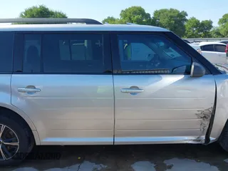 2013 Ford Flex SE z VIN 2FMGK5B88DBD11247, wystawiony jako IAAI lot #41979831 z przebiegiem 102 211 mil mil oraz . Historia ofert i sprzedaży dostępna na DreamBid. Obrazek 13.