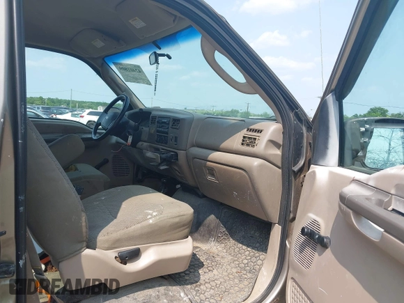 2004 Ford F-250 XL с VIN 1FTNX21L34EA50907, выставлен на аукционе IAAI как лот 42401809 с пробегом 104 902 миль миль и . История ставок и продаж доступна на DreamBid. Изображение 5.