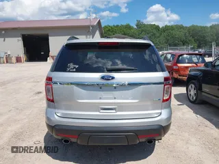 2014 Ford Explorer z VIN 1FM5K8B89EGC26033, wystawiony jako IAAI lot #42638890 z przebiegiem 118 760 mil mil oraz . Historia ofert i sprzedaży dostępna na DreamBid. Obrazek 16.