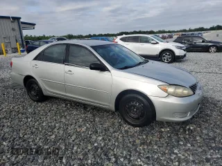 2006 Toyota Camry STD with VIN 4T1BE32K76U666957, listed as a Copart auction lot 51637265 with 303,409 mi miles and Salvage Title. Bid and sale history available at DreamBid. Image 4.