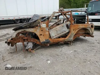 2007 Jeep Wrangler Sahara z VIN 1J4FA541X7L219977, wystawiony jako Copart lot #73509754 z przebiegiem Nie podano mil oraz Szkoda całkowita • Salvage title. Historia ofert i sprzedaży dostępna na DreamBid. Obrazek 1.