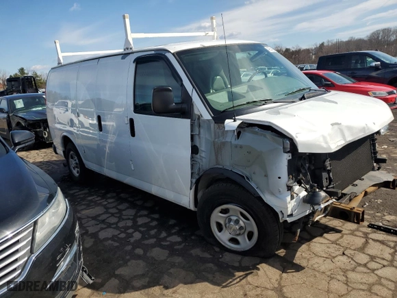 2007 Chevrolet Express Cargo Van with VIN 1GCFG15X171112599, listed as a Copart auction lot 49654955 with 66,726 mi miles and Salvage Title. Bid and sale history available at carsss.com. Image 4.