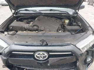 2022 Toyota 4Runner SR5 with VIN JTEEU5JR6N5260896, listed as a IAAI auction lot 41286832 with 62,492 mi miles. Bid and sale history available at carsss.com. Image 10.