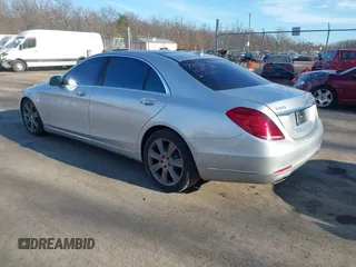 2015 Mercedes-Benz S 550 with VIN WDDUG8FBXFA084888, listed as a IAAI auction lot 41636873 with 159,841 mi miles and . Bid and sale history available at carsss.com. Image 3.