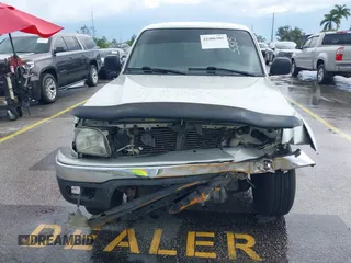 2003 Toyota Tacoma PreRunner z VIN 5TEGN92N13Z295384, wystawiony jako IAAI lot #42406105 z przebiegiem 194 171 mil mil oraz . Historia ofert i sprzedaży dostępna na DreamBid. Obrazek 6.