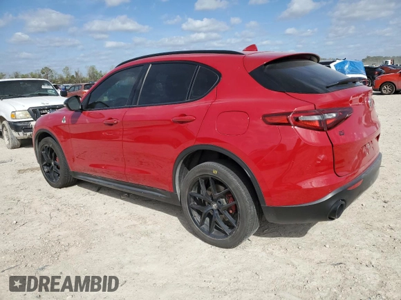 2019 Alfa Romeo Stelvio Ti z VIN ZASPAKBN8K7C69851, wystawiony jako Copart lot #49490875 z przebiegiem Nie podano mil oraz Szkody całkowita. Historia ofert i sprzedaży dostępna na DreamBid. Obrazek 2.