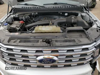 2021 Ford Expedition Limited z VIN 1FMJU2AT5MEA58008, wystawiony jako Copart lot #60243675 z przebiegiem 50 313 mil mil oraz Szkoda całkowita • Salvage title. Historia ofert i sprzedaży dostępna na DreamBid. Obrazek 12.