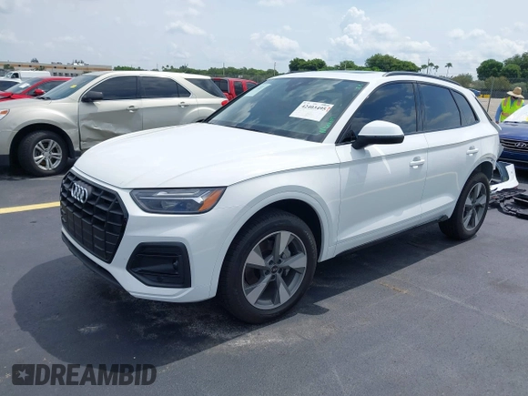 2025 Audi Q5 Premium с VIN WA1ABAFY3S2050913, выставлен на аукционе IAAI как лот 42403495 с пробегом 1 673 миль миль и . История ставок и продаж доступна на DreamBid. Изображение 2.