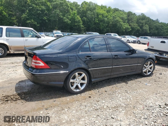 2007 Mercedes-Benz C 230 Sport с VIN WDBRF52H47F928874, выставлен на аукционе Copart как лот 60215445 с пробегом 150 427 миль миль и Списание • Salvage title. История ставок и продаж доступна на DreamBid. Изображение 3.