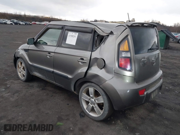 2011 Kia Soul + with VIN KNDJT2A28B7252161, listed as a IAAI auction lot 41908261 with 279,352 mi miles. Bid and sale history available at carsss.com. Image 3.