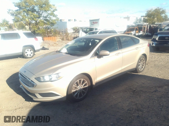 2017 Ford Fusion SE with VIN 3FA6P0HD9HR249590, listed as a IAAI auction lot 40561452 with 161,198 mi miles. Bid and sale history available at carsss.com. Image 18.