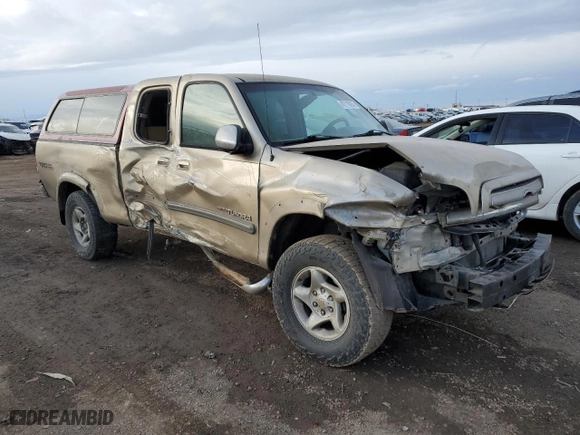 2003 Toyota Tundra SR5 with VIN 5TBBT441X3S403181, listed as a Copart auction lot 42118805 with 204,653 mi miles and Salvage Title. Bid and sale history available at carsss.com. Image 4.