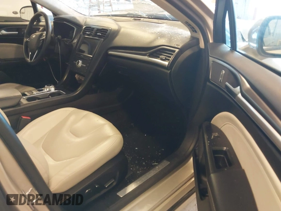 2018 Ford Fusion Titanium с VIN 3FA6P0D9XJR246737, выставлен на аукционе IAAI как лот 42274631 с пробегом 88 247 миль миль и . История ставок и продаж доступна на DreamBid. Изображение 5.