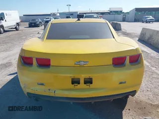 2011 Chevrolet Camaro 1LT with VIN 2G1FB1ED6B9120683, listed as a IAAI auction lot 42814810 with 217,261 mi miles and . Bid and sale history available at DreamBid. Image 16.