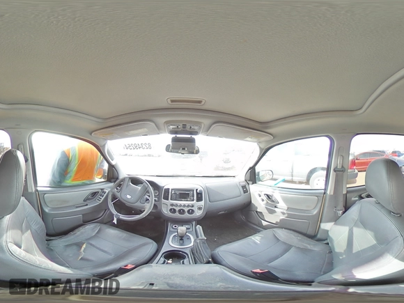 2007 Ford Escape Hybrid z VIN 1FMCU59H77KA93746, wystawiony jako Copart lot #82349254 z przebiegiem 162 917 mil mil oraz Szkoda całkowita • Salvage title. Historia ofert i sprzedaży dostępna na DreamBid. Obrazek 14.