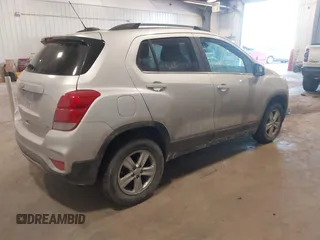 2017 Chevrolet Trax LT with VIN 3GNCJPSB4HL180445, listed as a IAAI auction lot 41420810 with 105,559 mi miles and . Bid and sale history available at carsss.com. Image 4.