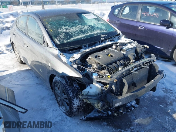 2018 Hyundai Elantra SEL z VIN 5NPD84LF5JH254910, wystawiony jako IAAI lot #41510670 z przebiegiem 101 236 mil mil oraz . Historia ofert i sprzedaży dostępna na DreamBid. Obrazek 18.