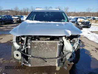 2017 GMC Acadia SLE with VIN 1GKKNSLA3HZ148522, listed as a Copart auction lot 42403675 with 131,207 mi miles and Salvage Title. Bid and sale history available at carsss.com. Image 5.