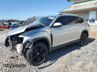 2018 Volkswagen Atlas SEL Premium с VIN 1V2NR2CA0JC574172, выставлен на аукционе Copart как лот 49454025 с пробегом 113 823 миль миль и Списание • Salvage title. История ставок и продаж доступна на DreamBid. Изображение 1.