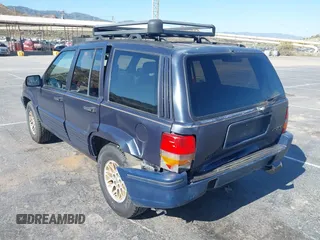1993 Jeep Grand Cherokee Limited with VIN 1J4GZ78Y3PC579043, listed as a IAAI auction lot 42519218 with 76,547 mi miles and . Bid and sale history available at DreamBid. Image 3.