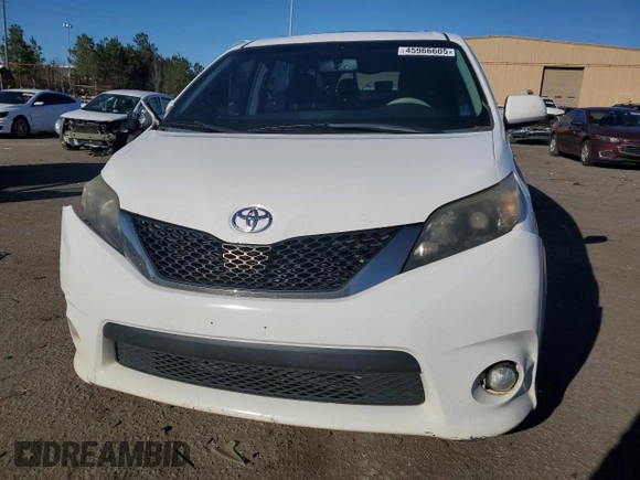 2012 Toyota Sienna SE with VIN 5TDXK3DC3CS226145, listed as a Copart auction lot 45966605 with 225,739 mi miles and Salvage Title. Bid and sale history available at carsss.com. Image 5.