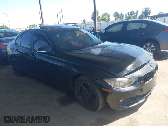 2013 BMW 3 Series 328i with VIN WBA3C1C55DF437400, listed as a IAAI auction lot 42095263 with Not Provided miles and . Bid and sale history available at carsss.com. Image 1.