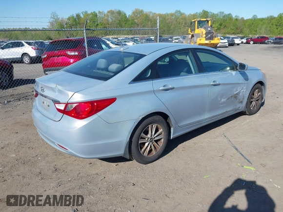 2013 Hyundai Sonata GLS with VIN 5NPEB4ACXDH509425, listed as a IAAI auction lot 42052986 with 143,712 mi miles and . Bid and sale history available at carsss.com. Image 4.