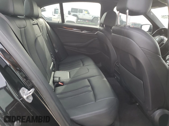 2018 BMW 5 Series 530i xDrive с VIN WBAJA7C57JWA72958, выставлен на аукционе Copart как лот 87972725 с пробегом 120 065 миль миль и Чистый • Clean title. История ставок и продаж доступна на DreamBid. Изображение 10.